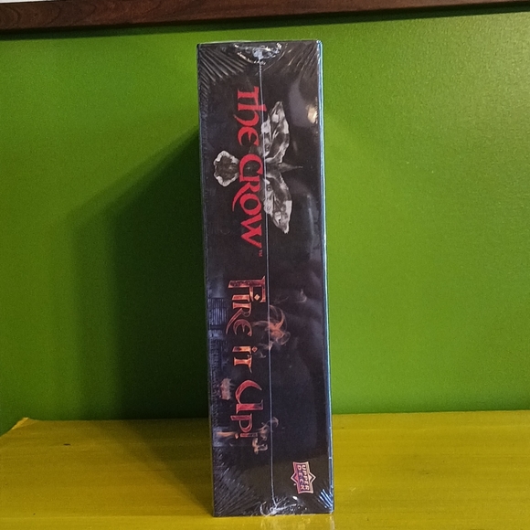 The crow fire it up strategy game nib🕸 - Picture 6 of 6